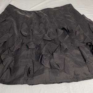 Garnet Hill waterfall ruffle silk skirt black size 18 knee length dressy